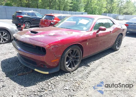 2021 Dodge Challenger R/T Scat Pack z USA, uszkodzony, nr VIN 2C3CDZFJ4MH641972